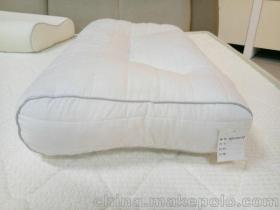 厂家供应聚氨酯发泡枕芯客户 可定制枕芯颜色记忆海绵弓形枕图片