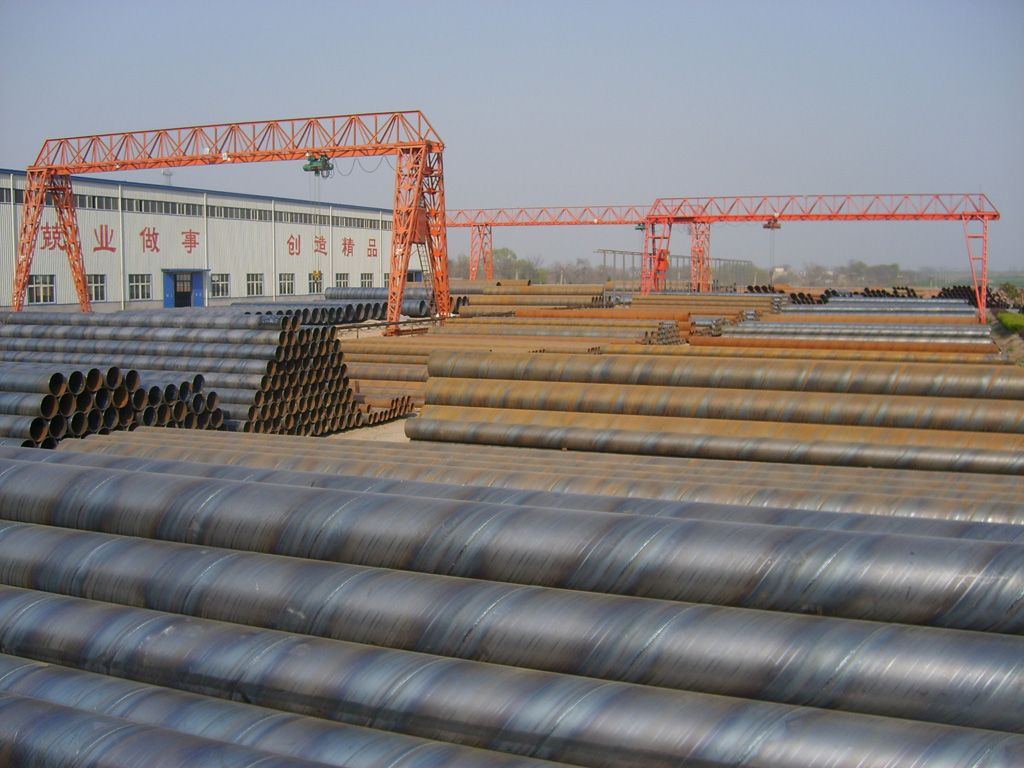 沧州市交通标志杆厂家供应生产道路交通标志杆 碳钢Q235材质表面镀锌螺旋钢管立柱