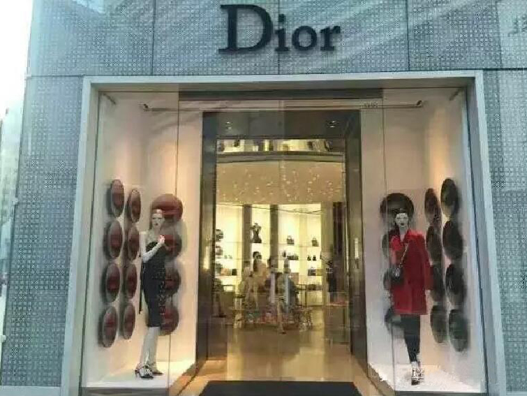 鹤壁市Dior橱窗光栅变画展示牌厂家
