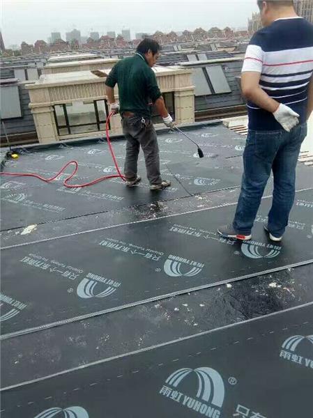 九江屋顶漏水维修厕所翻新做防水阳台漏水补修