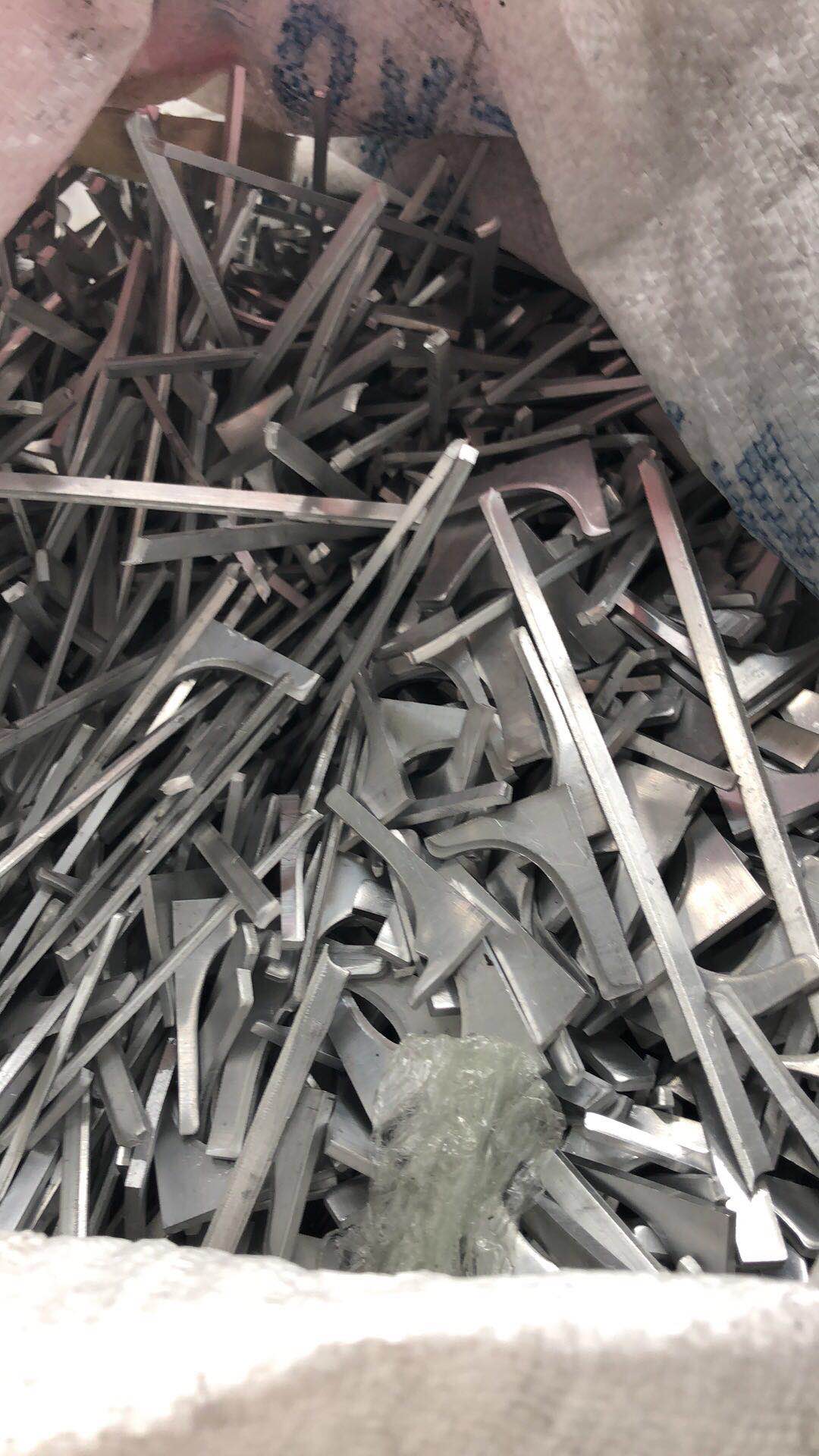 江苏废铁回收 江苏废铁回收厂家  常熟废铁回收图片