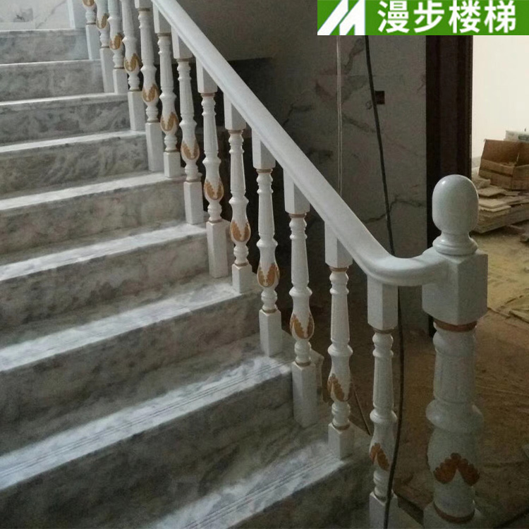 漫步家用式实木楼梯 厂家定制设计楼梯扶手