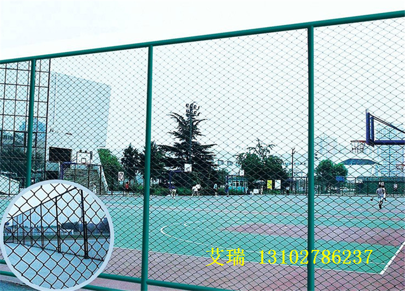 运动场网球场地护栏-PVC篮球场围网-勾花足球场地围栏网图片