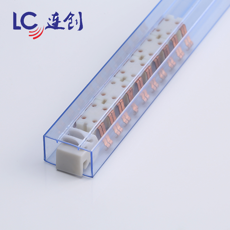 东莞挤塑包装管定制 pvc透明管芯片包装塑料管图片