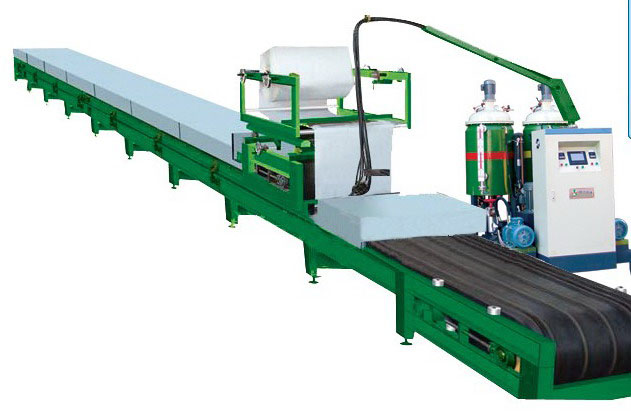 聚氨酯复合板连续生产线    PU夹心板冷库板保温板生产线设备 机械 哪家好 价格  绿州图片