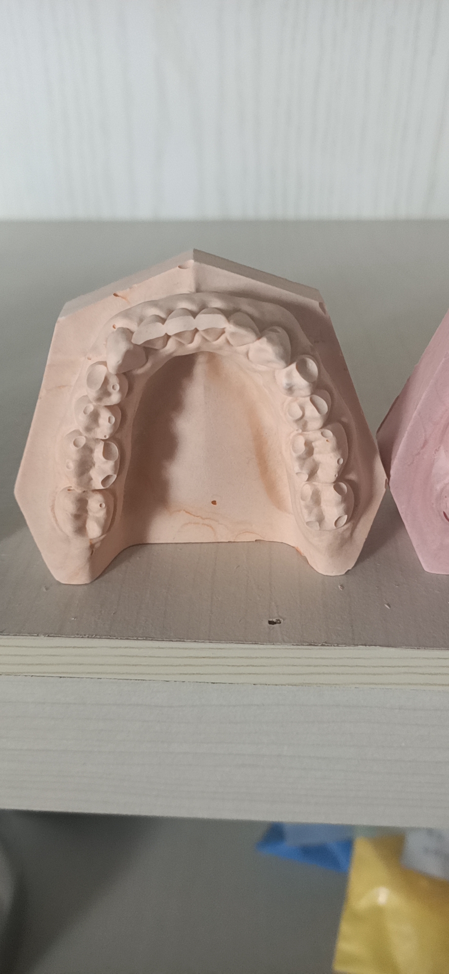 抚州牙科超硬石膏批发价格  超硬牙科模型石膏专业生产厂家直销报价