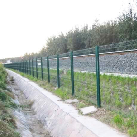 铁路护栏网 铁路隔离防护网生产厂家图片