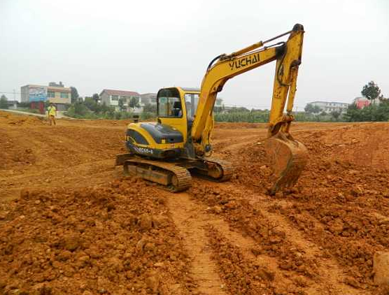 挖掘机出租 广西梧州供应商 挖掘机施工方案