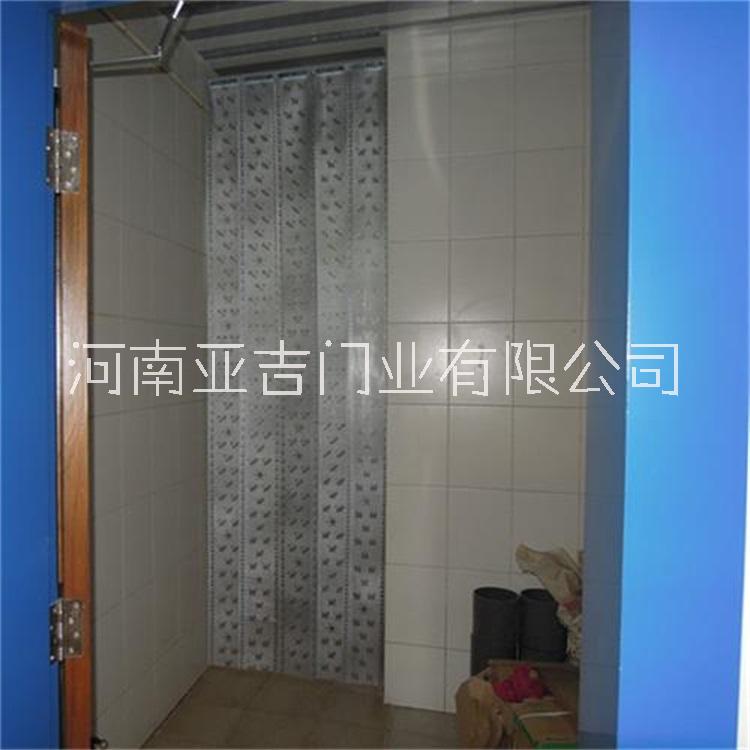 郑州管城区PVC软帘商用保冷磁吸软门帘图片