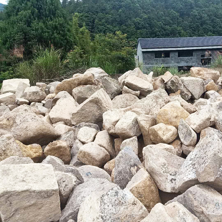 杭州天然景观石厂家批发 黄石桐庐石景墙石草坪点缀石