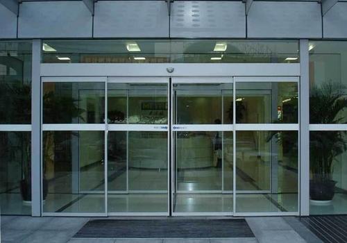 广州办公楼玻璃推拉门定制 加工安装玻璃订做设计电话  番禺玻璃厂家直销
