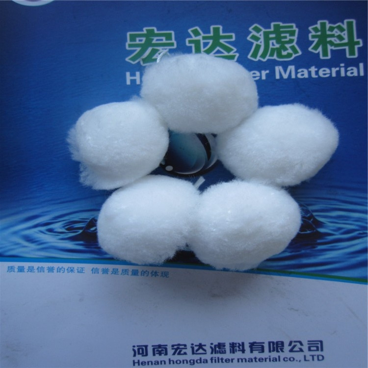 纤维球滤料水处理过滤纯白纤维球滤料污水悬浮物过滤纤维球滤料图片