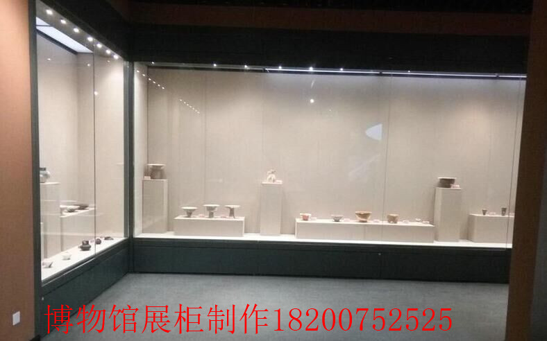 北京博物馆展柜制作厂家隆城展示博物馆展柜制作公司