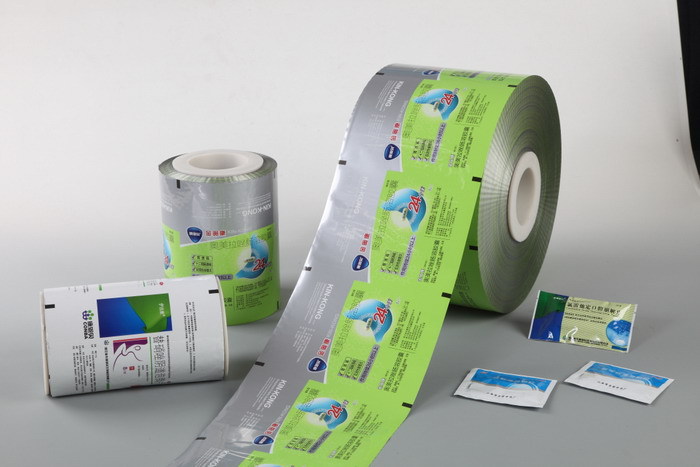CPE单面涂布薄膜(KCPE 适用于各类食品包装的复合层，常用规格为50μm。