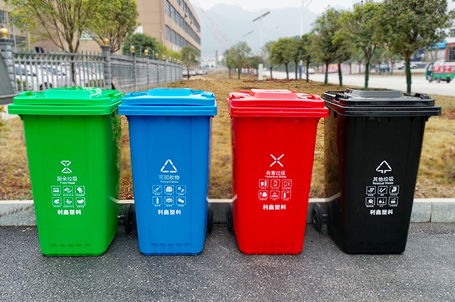 塑料垃圾桶厂家直供哪家好？ 塑料垃圾桶厂家直供哪家好？