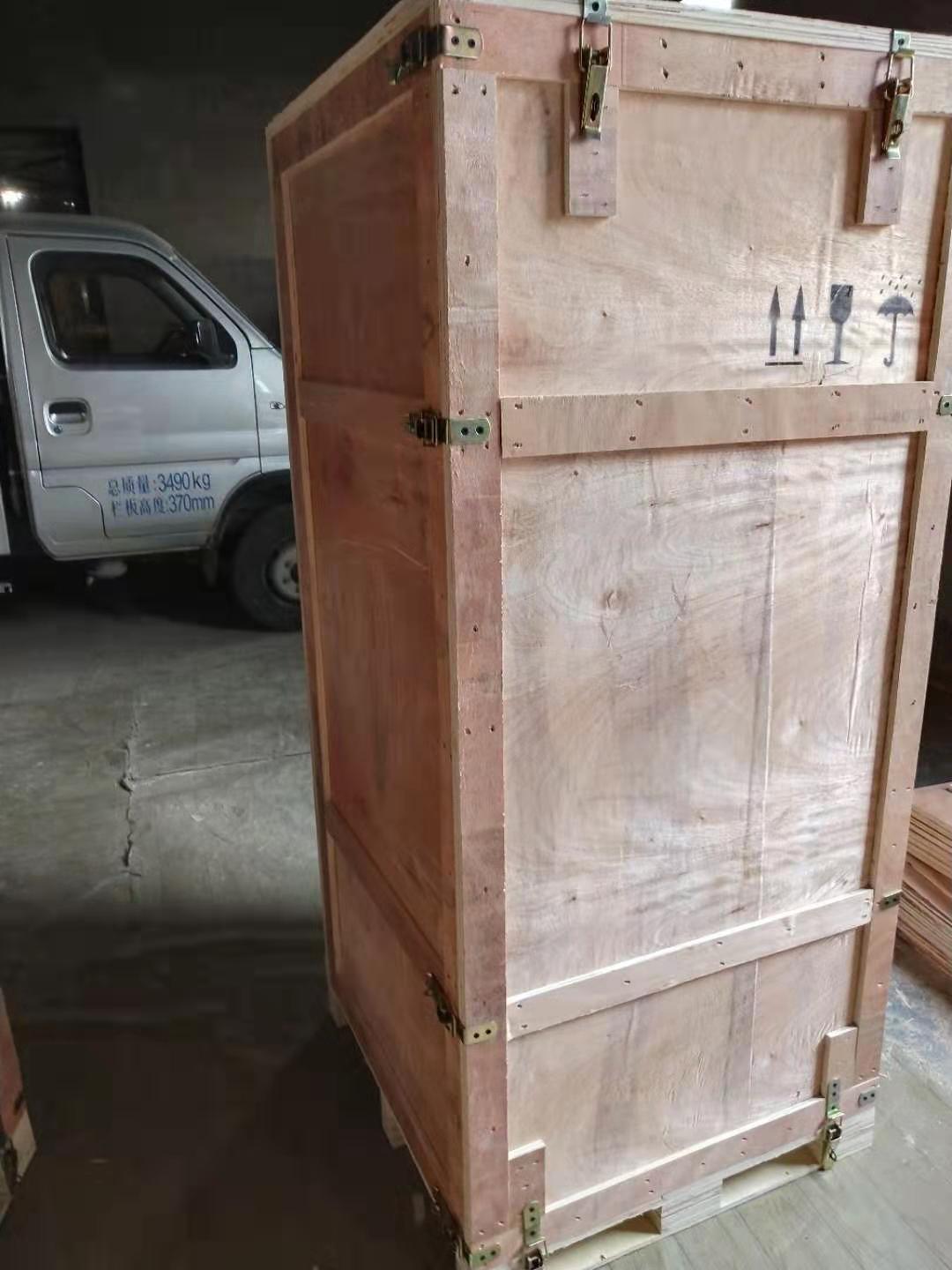 北京海淀可拆卸蝴蝶扣木箱包装厂图片