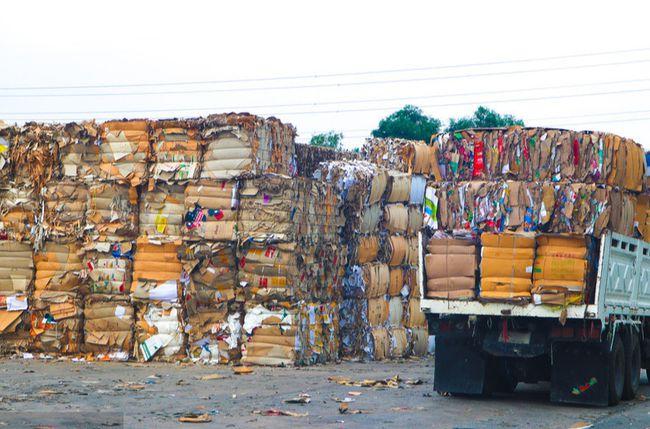 东莞塘厦工业废纸上门回收电话  横沥工业废纸回收商价格  东莞工业废纸回收