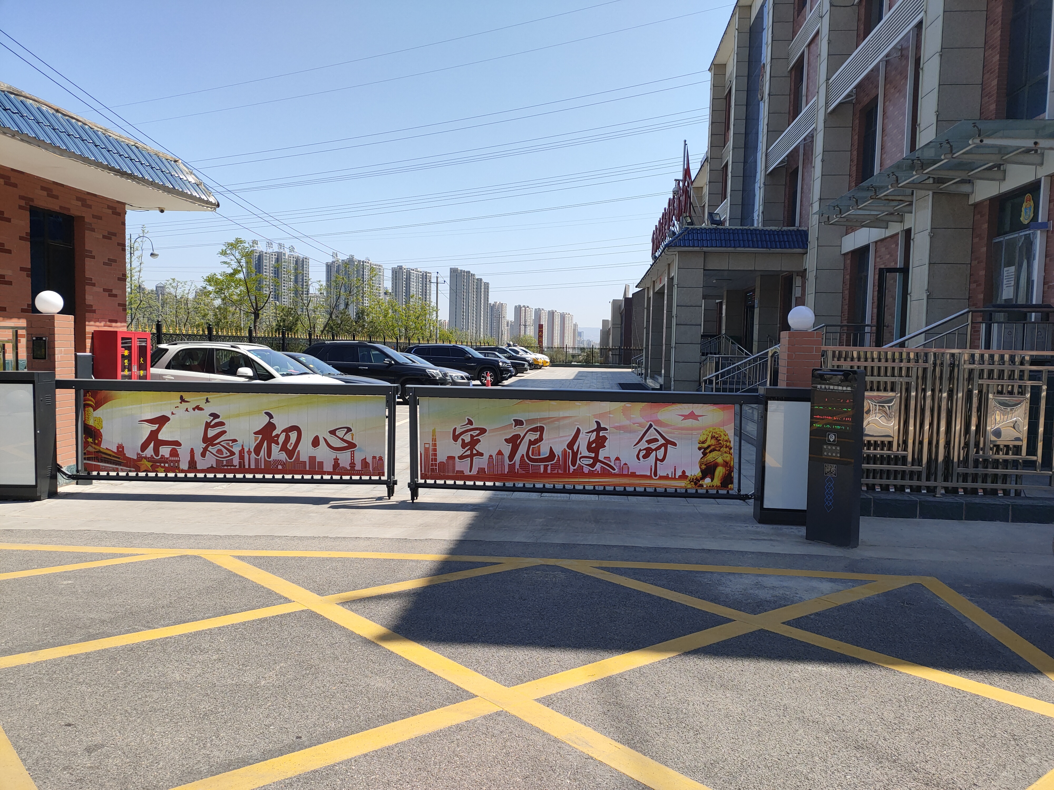 忻州高清车牌识别管理系统提供现场设计-云平台管理图片