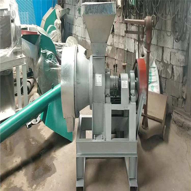临沂市橡胶磨粉机将废旧橡胶利用到底厂家供应橡胶磨粉机将废旧橡胶利用到底