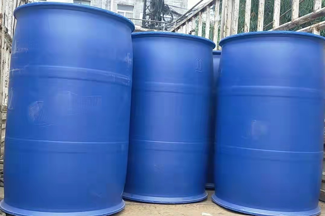 尧旭-长期回收各种铁桶-塑料桶