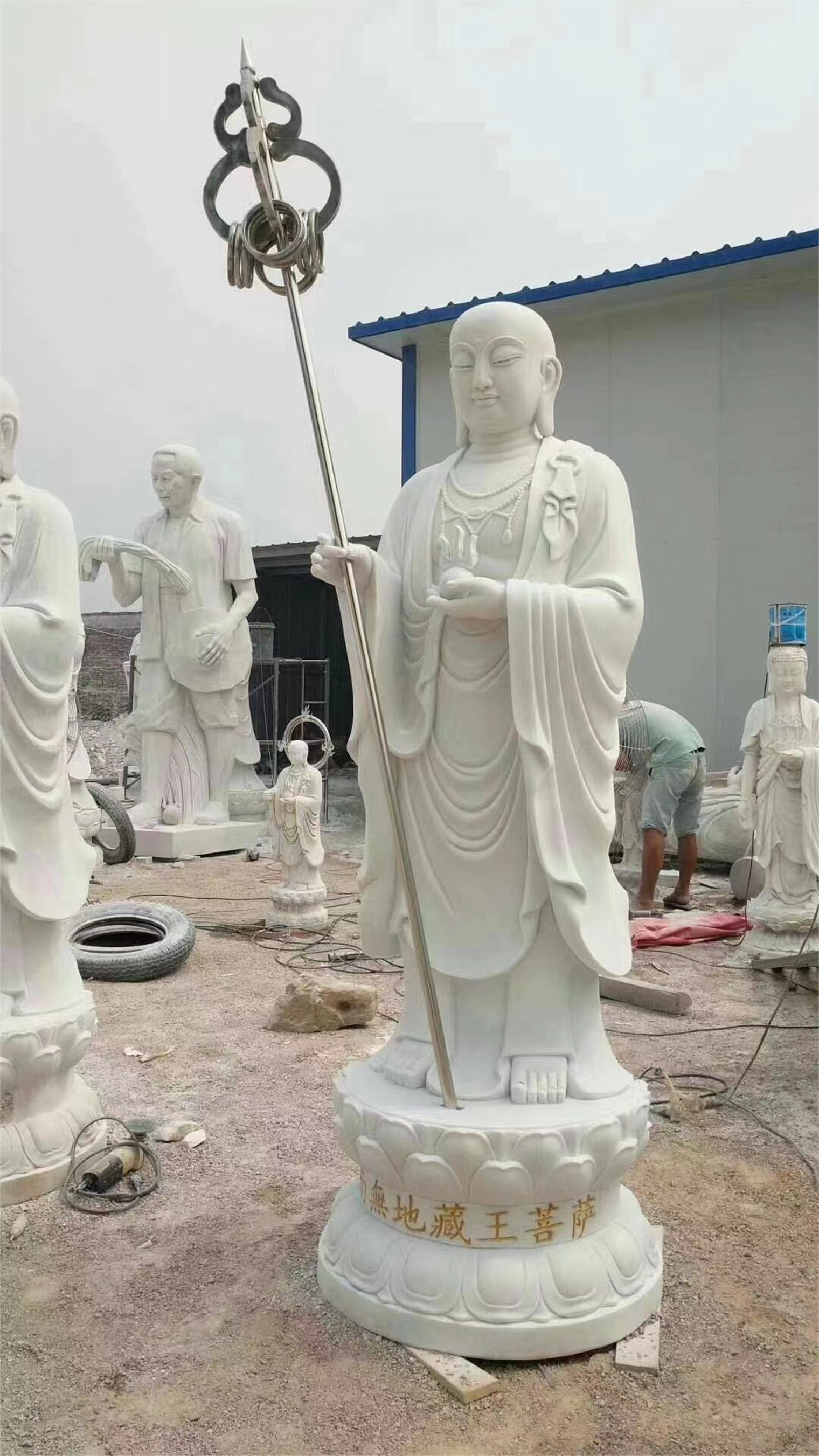 石雕地藏王雕塑批发   石雕地藏王雕塑供应商