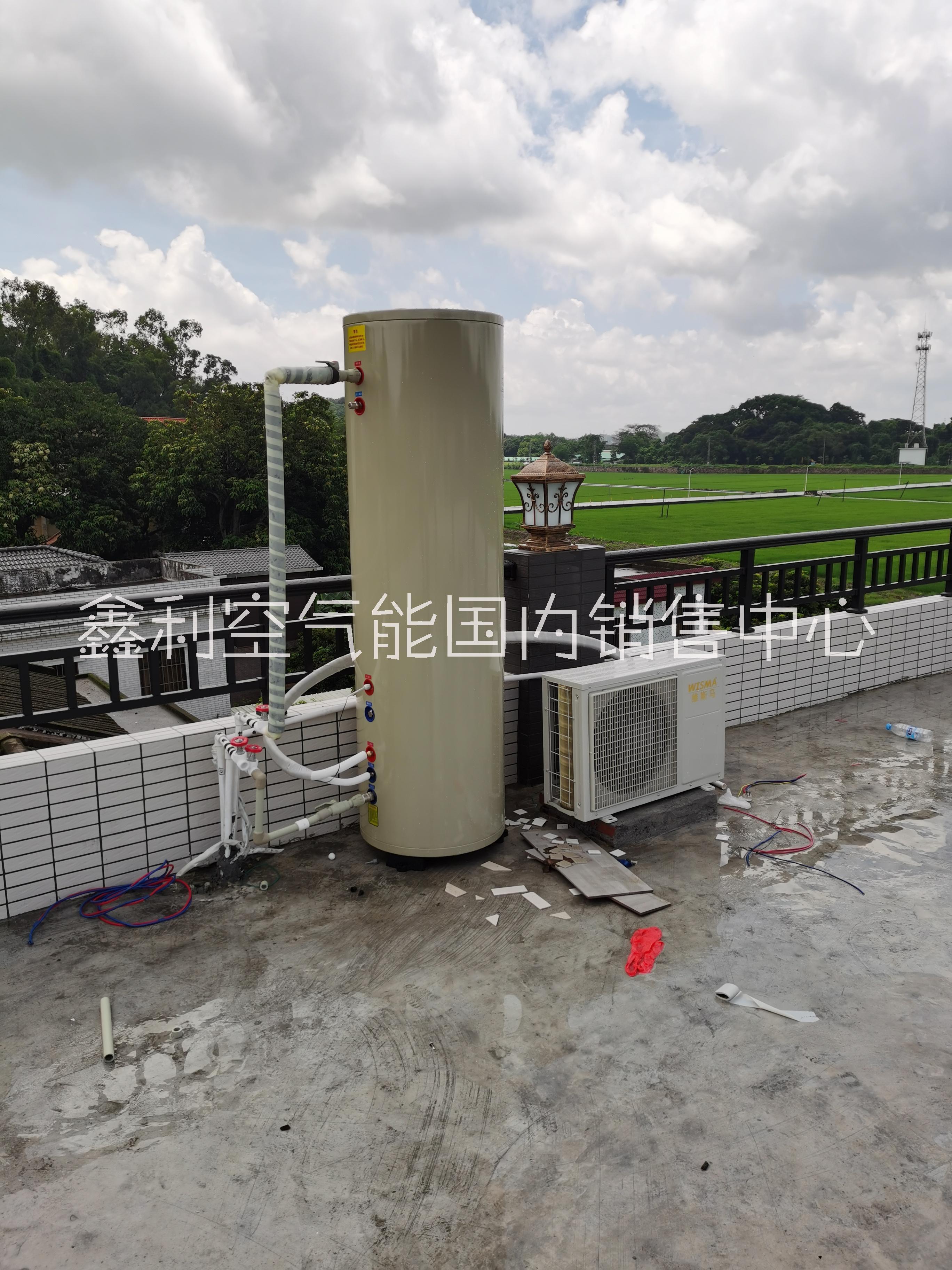 广东佛山空气能热泵直销泳池热泵采暖热泵变频三联供热泵图片