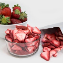冻干食品，厂家 ，供应  ，冻干草莓片