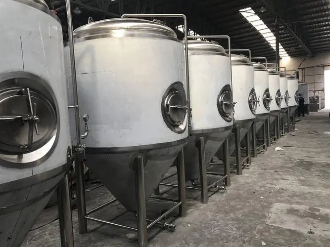 云南日产5吨中型精酿啤酒厂设备批发