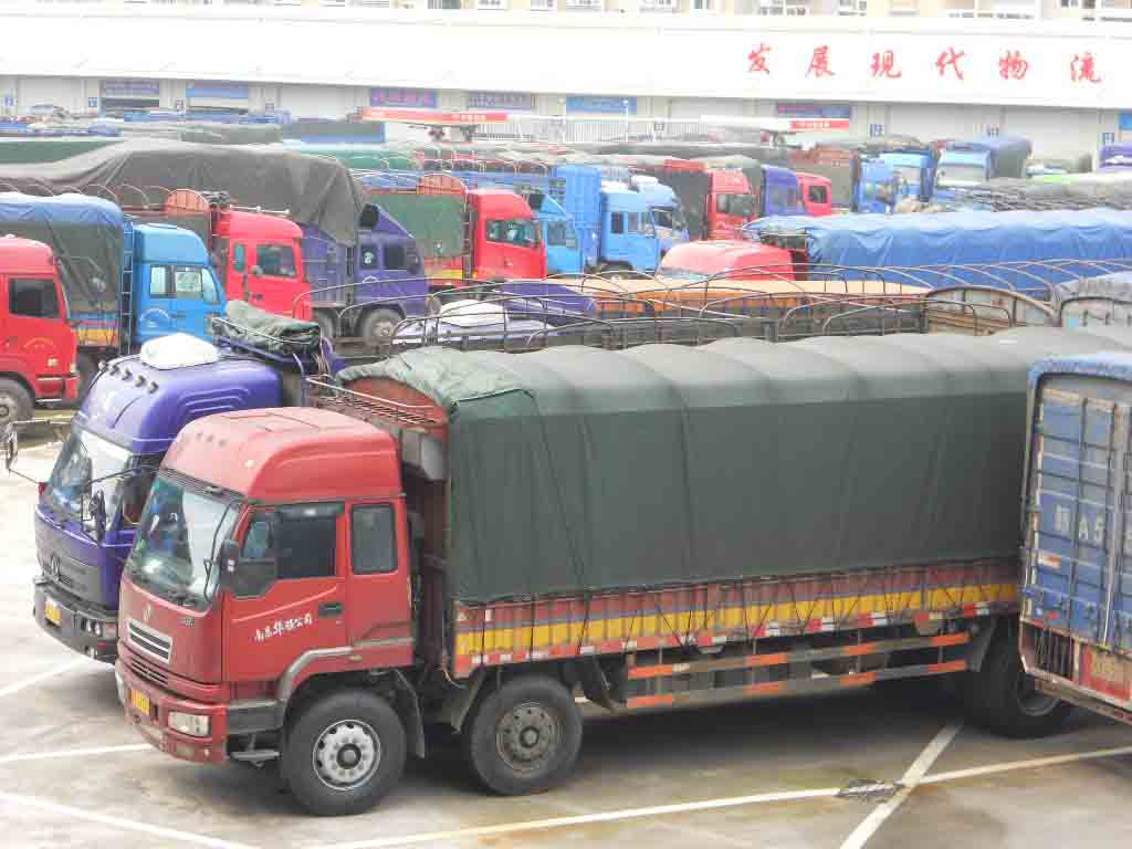 重庆至山东威海整车专线 零担物流 货物运输 轿车托运公司  重庆到威海长途公路