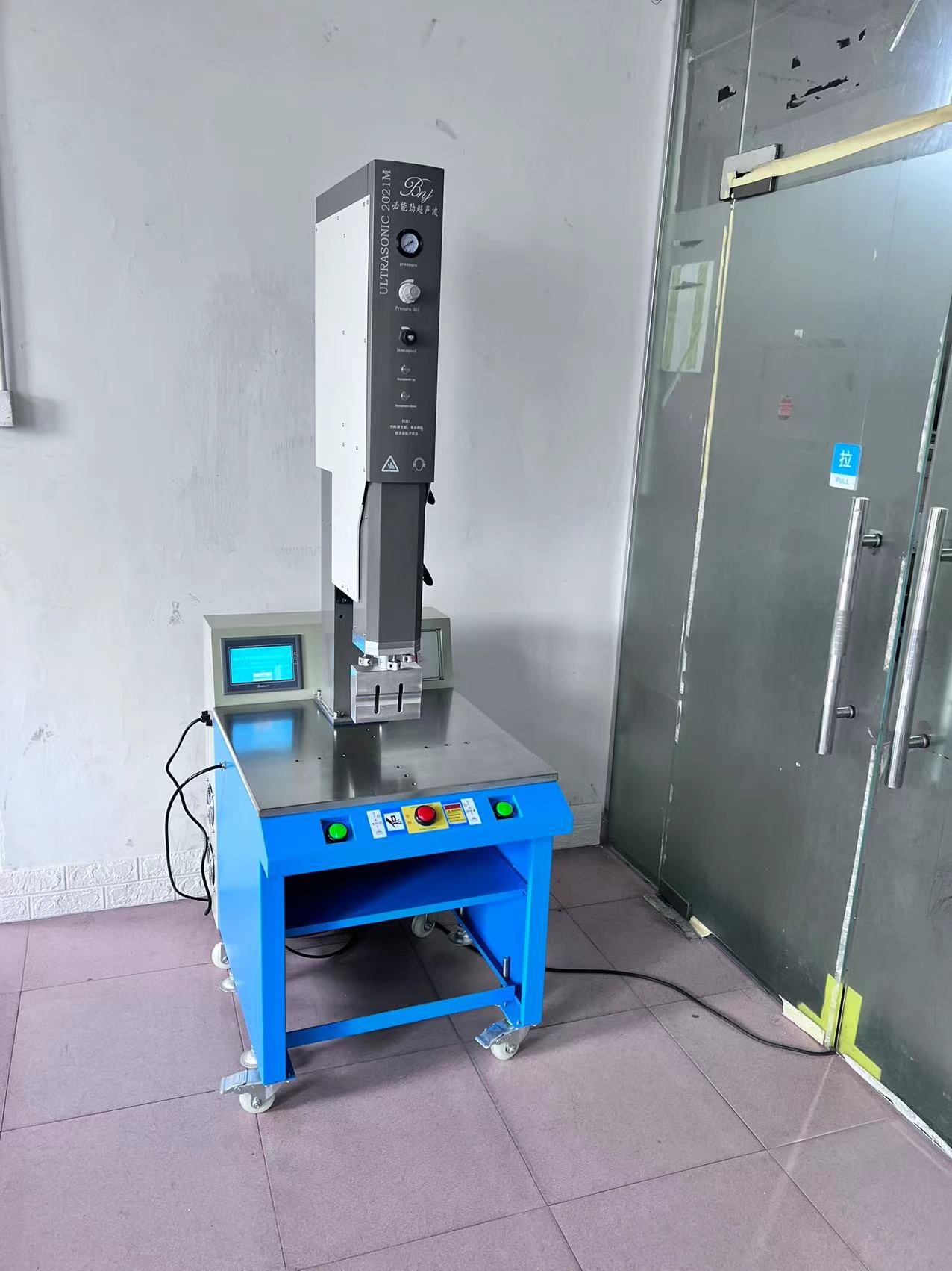 深圳市超声波焊接机哪家好 必能劲超声波厂家