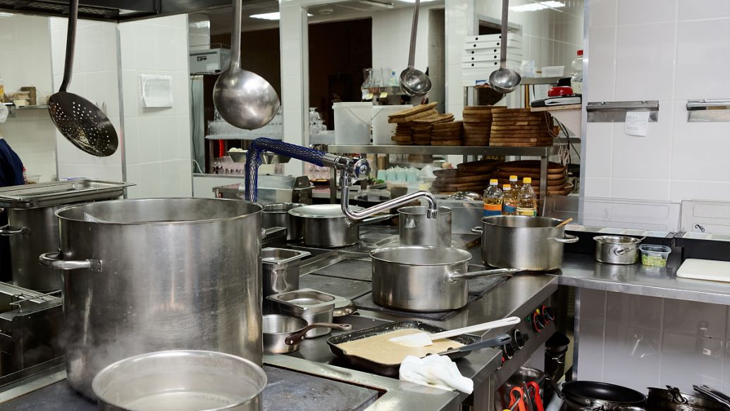 福建泉州石狮餐饮厨房设备回收服务 专业回收泉州餐饮厨房设备电话    泉州餐饮厨房设备