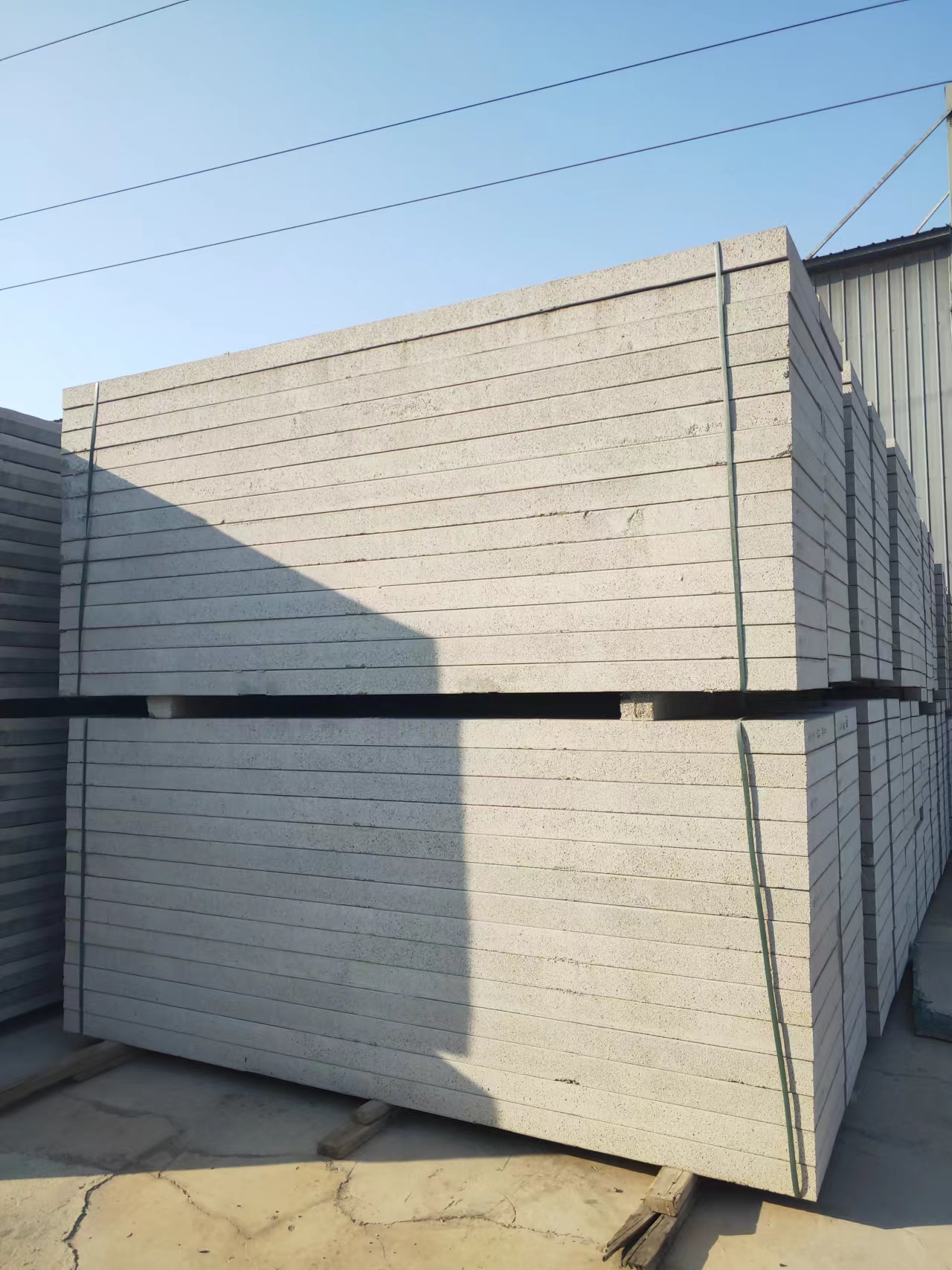厂家供应无机防火保温板外墙保温一体板结构一体化保温板