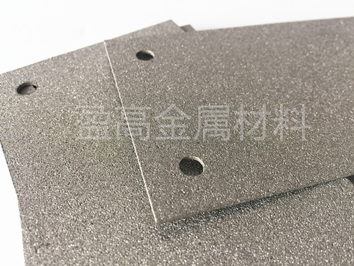 高精滤孔轧制型钛烧结板高精滤孔轧制型钛烧结板 多孔钛板
