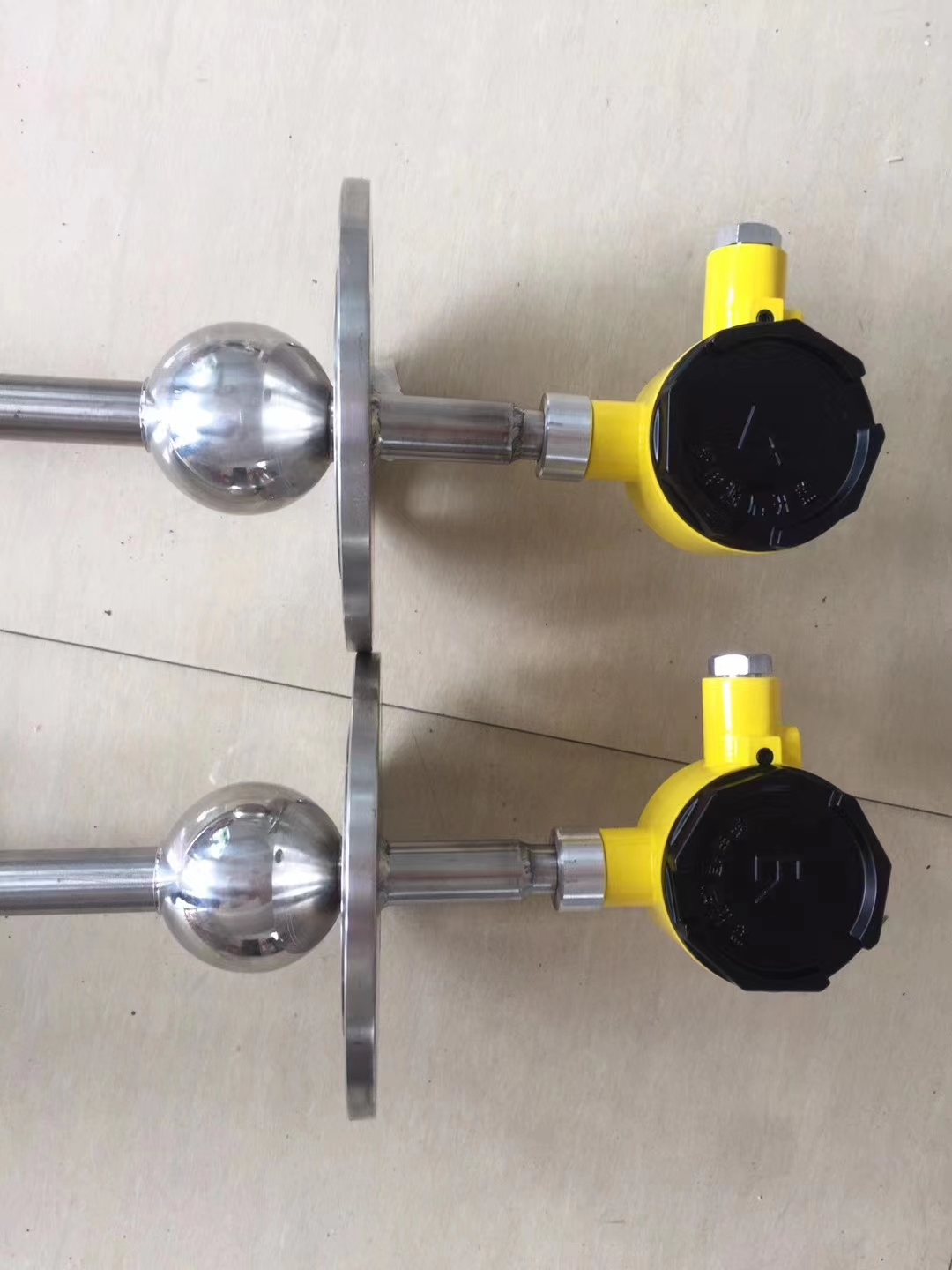 浮球式液位计定制PP防腐四氟连杆防爆磁性变送器 磁性浮球液位变送器