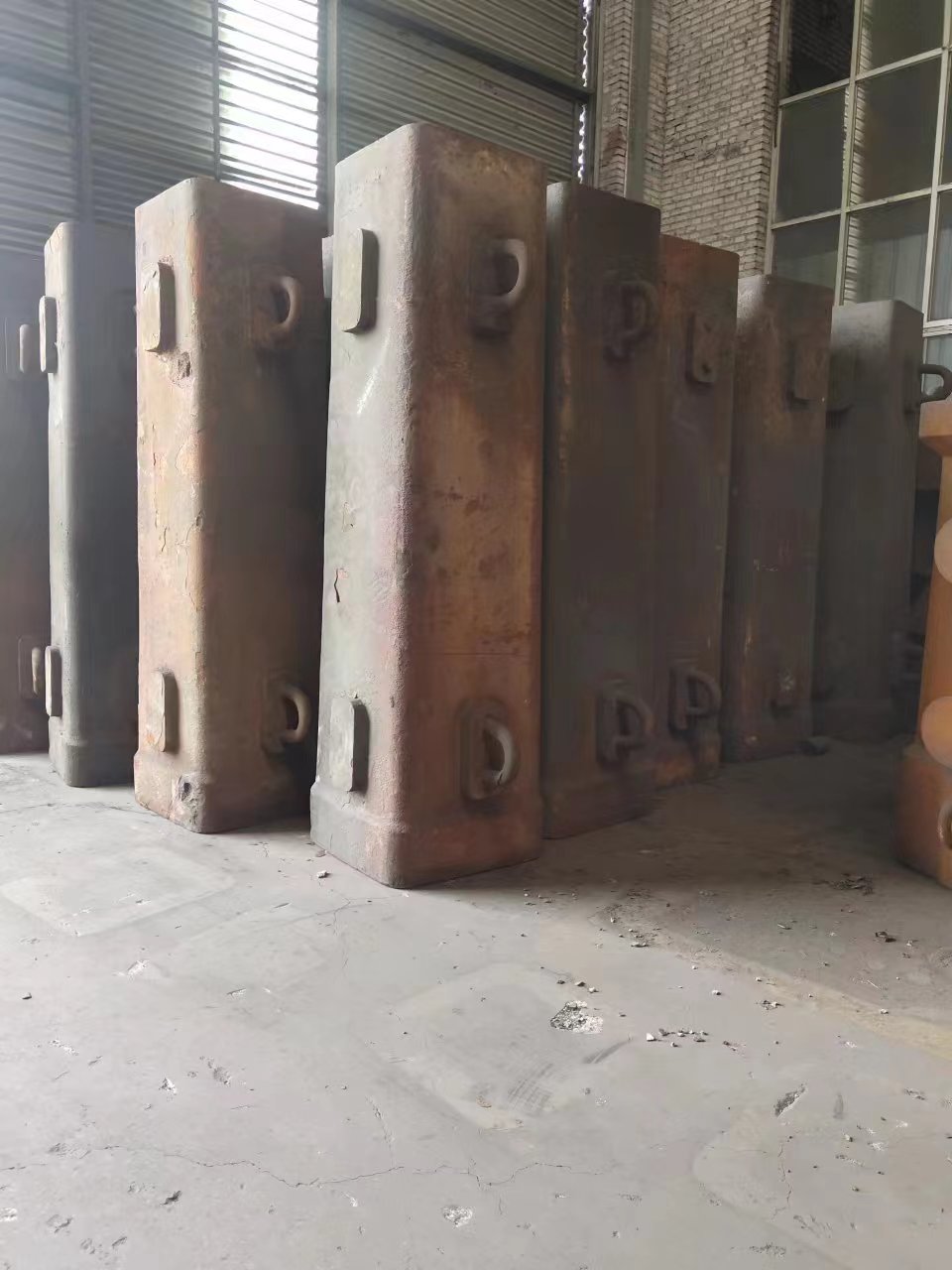 沧州市铸铁件球墨铸铁件齿轮油泵泵体厂家