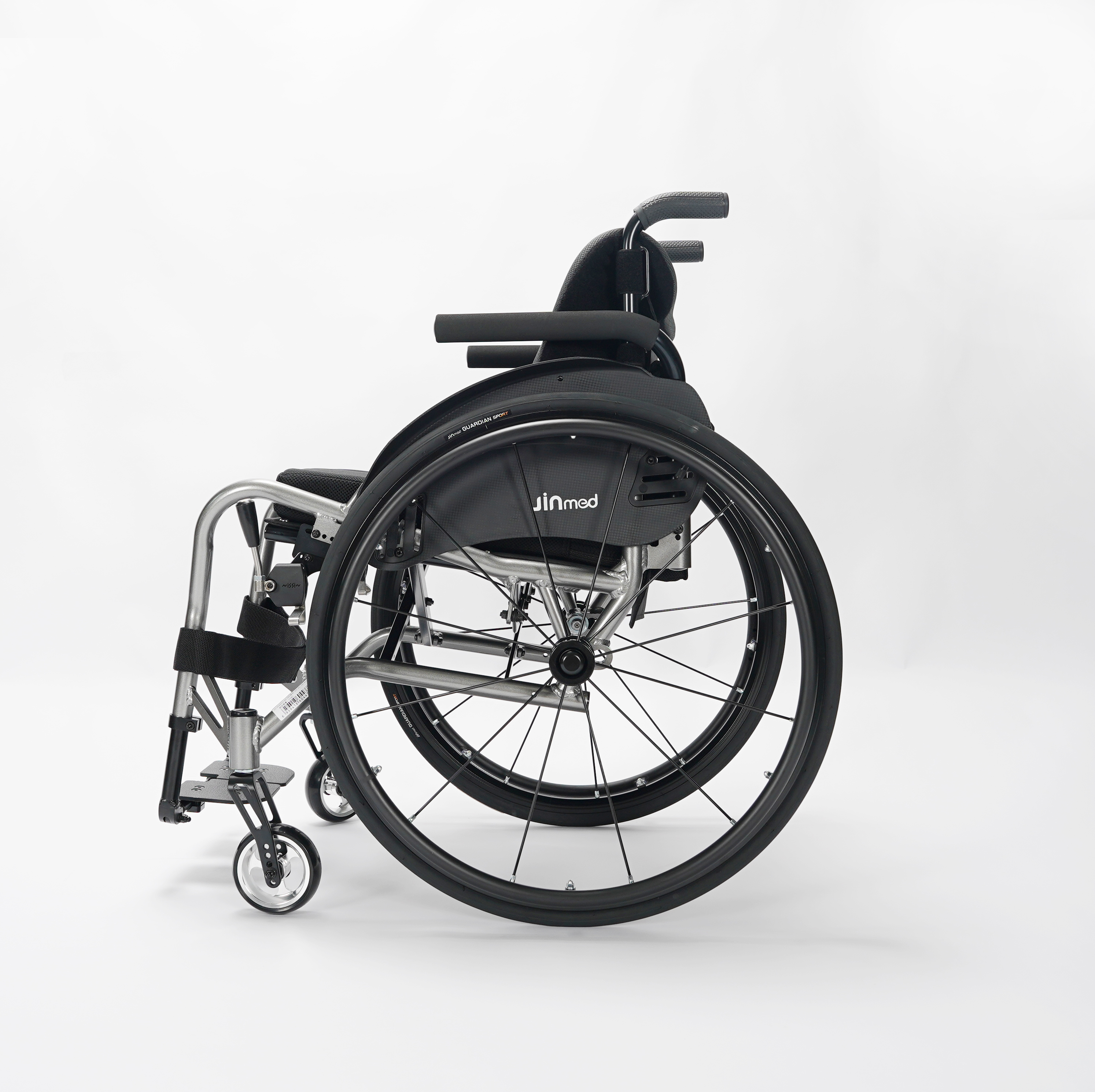 中进运动轮椅儿童轮椅电动轮椅航空铝材超轻便携折叠轮椅免托运工厂直销中进NA-421/432/433日本定制图片