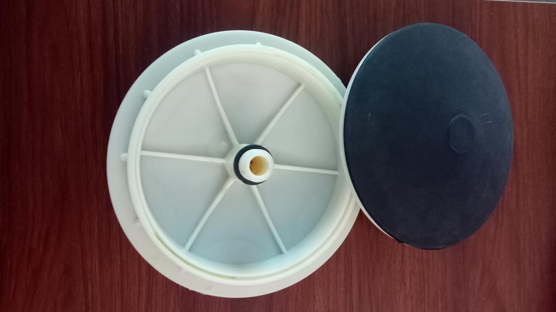215mm微孔曝气器 污水处理增氧配件 成套曝气装置  膜片曝气盘